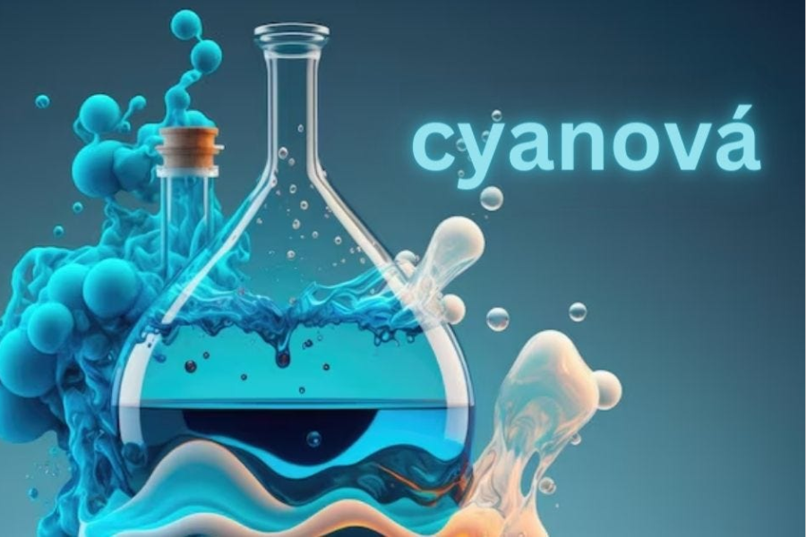 cyanová